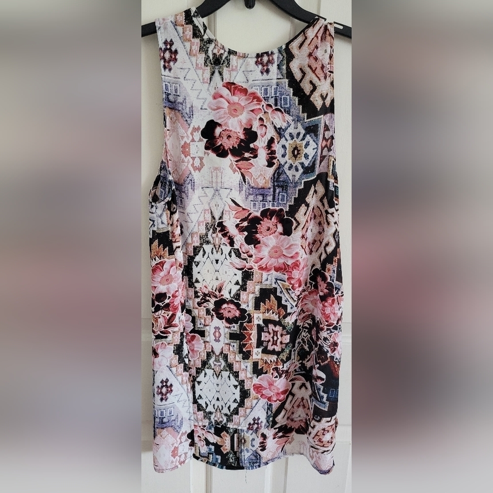 Show Me Your MuMu Sherman Tunic Tank Size XS